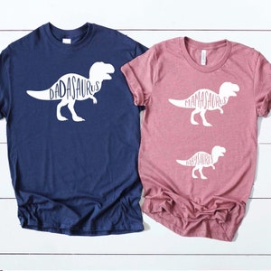Mamasaurus Dadasaurus Pregnancy Announcement - Baby Announcement - Pregnancy Announcement Shirt - Expecting Mom and Dad To Be