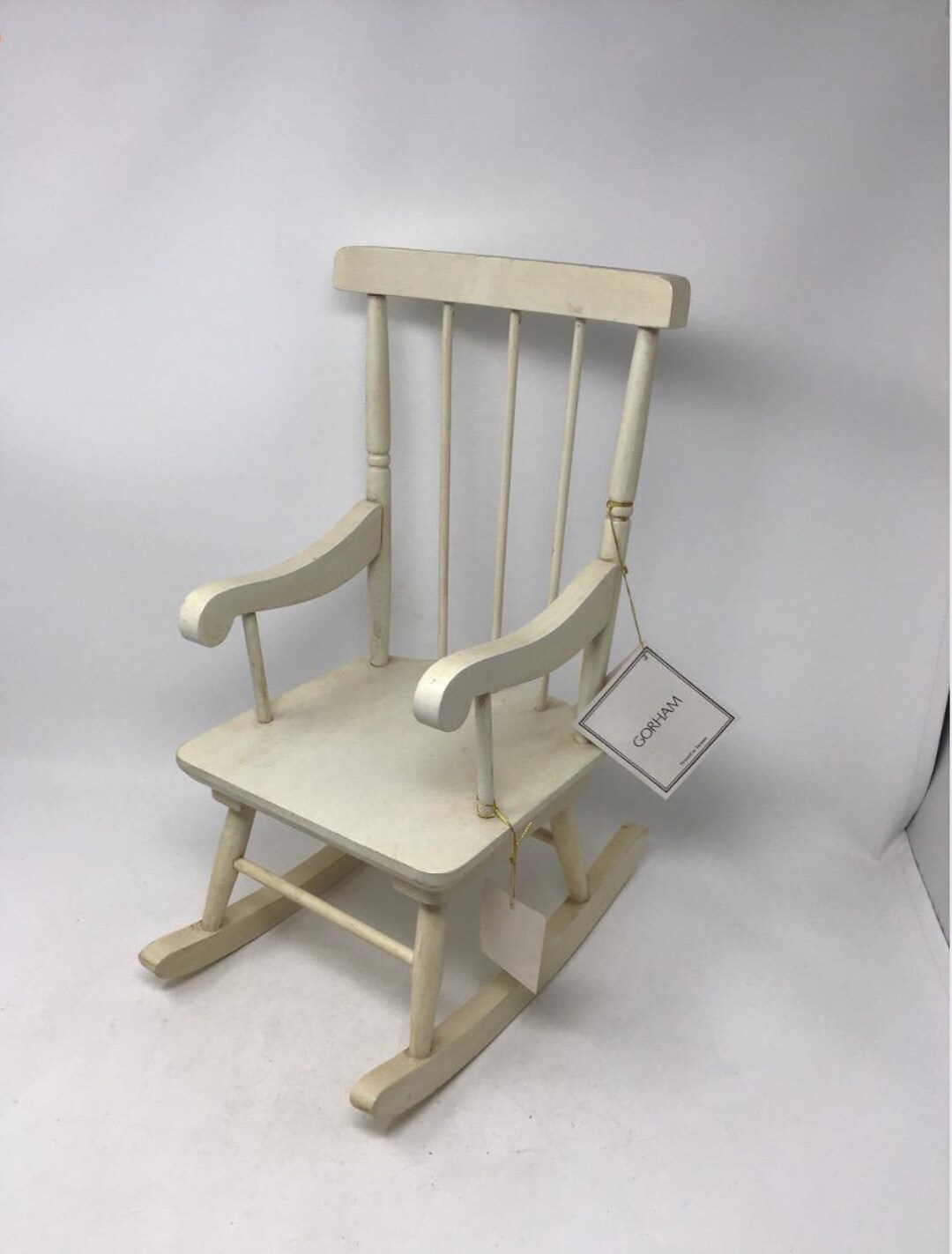 Vintage American Classic Rocking Chair by Gorham. (1 Available) Vintage ...
