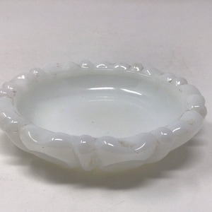 Vintage white milk glass coaster or ashtray, jewelry dish, valentine dish, milk glass, trinket dish, soap dish