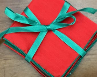 Christmas NAPKINS Vintage Christmas cocktail napkins, red and green napkins,Christmas napkins,Christmas barware (6 napkins)