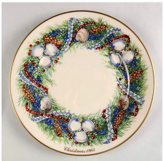 24 Kt GOLD Plates Lenox Chargers Colonial Christmas 13 Plates - 13
