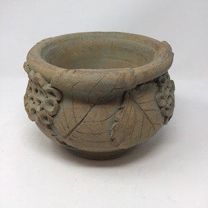 Vintage handcrafted pottery bowl or pot. Grapes with grape leaf deign, Signed Vintage Verandah 1991