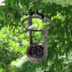 Bird feeders hanging, bird feeders outdoors, bird feeders handmade, pole mounted bird feeders, bird watcher, Outdoor Bird Feeder Ideas