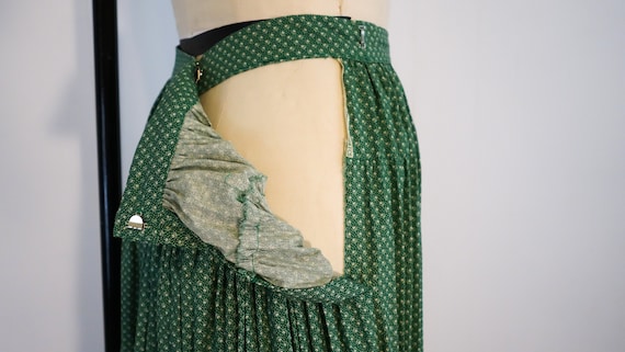 Martha of Taos Vintage ditsy print skirt - image 4