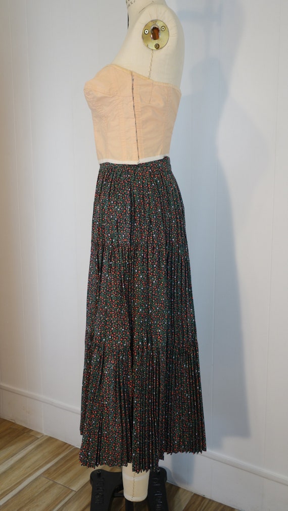 Martha of Taos Vintage Ditsy print skirt - image 6