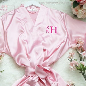 Monogrammed Satin Robes, Bridesmaid Robes, Glitter Robes, Wedding Gift, Personalized Robes, Bride Robe, Bridesmaid Gifts, Pink Robe