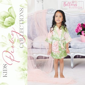 Personalized Silk Floral Robes, Flower Girl Satin Robes, Wedding Gift, Bridal Party Robes, Bride Robe, Bridesmaid Gifts, Floral Satin Robe