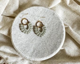 Zoe Dangle Earrings | Sage Green