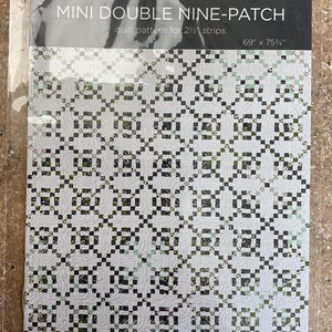 MISSOURI STAR Quilt Co “Mini Double Nine Patch” Quilt Pattern. NIP