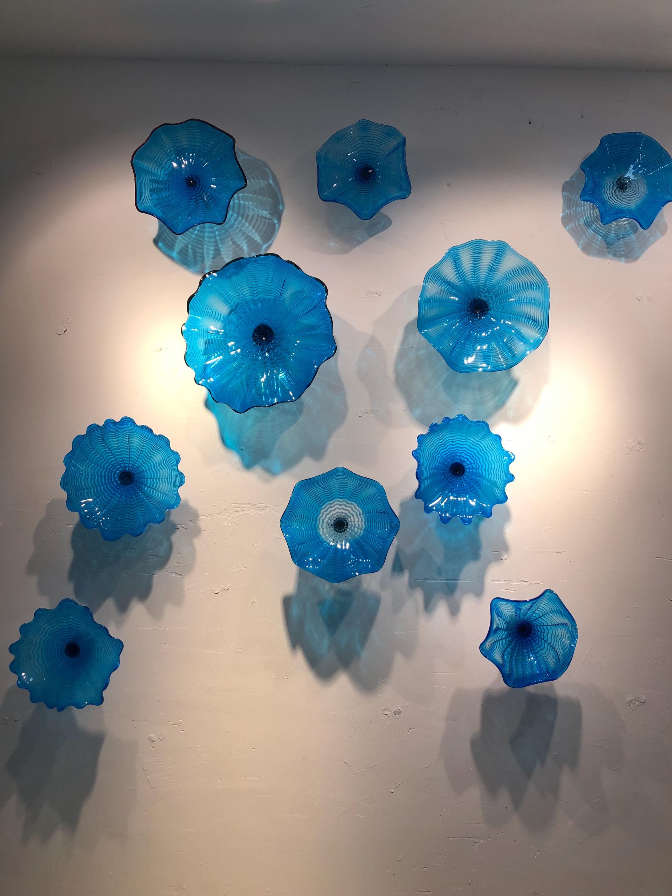 Photo inspiration: Eroded Glass Wall Plates Reference: Modern Murano Glass Wall Plates Cheap Flower Hanging Art Decoartion
