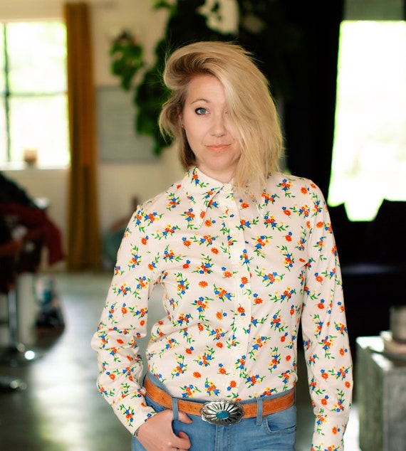 Vintage 1970’s floral button up blouse
