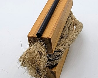 Fire Cordage Holder