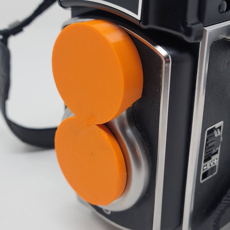 Instantflex TL-70 Lens Cap - Thumbnail 2