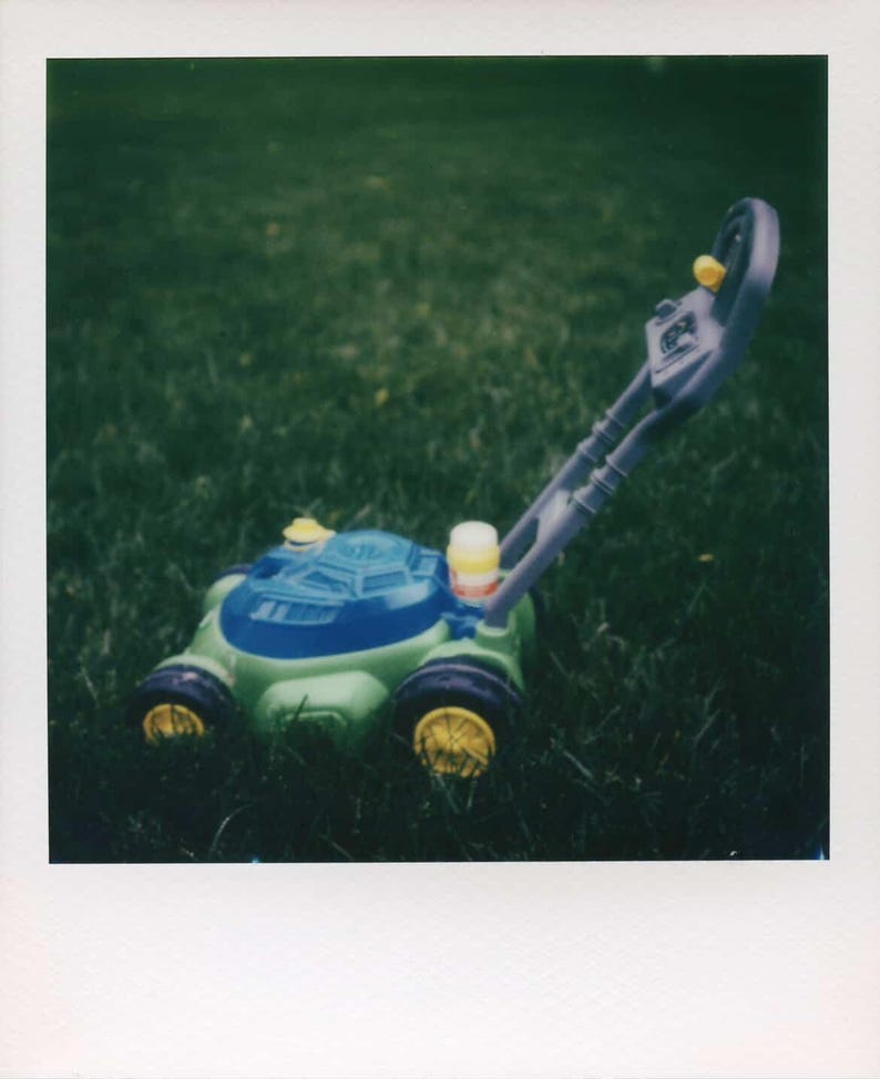 Polaroid SX-70 ND9 FILTER magnetic attachment. image 2