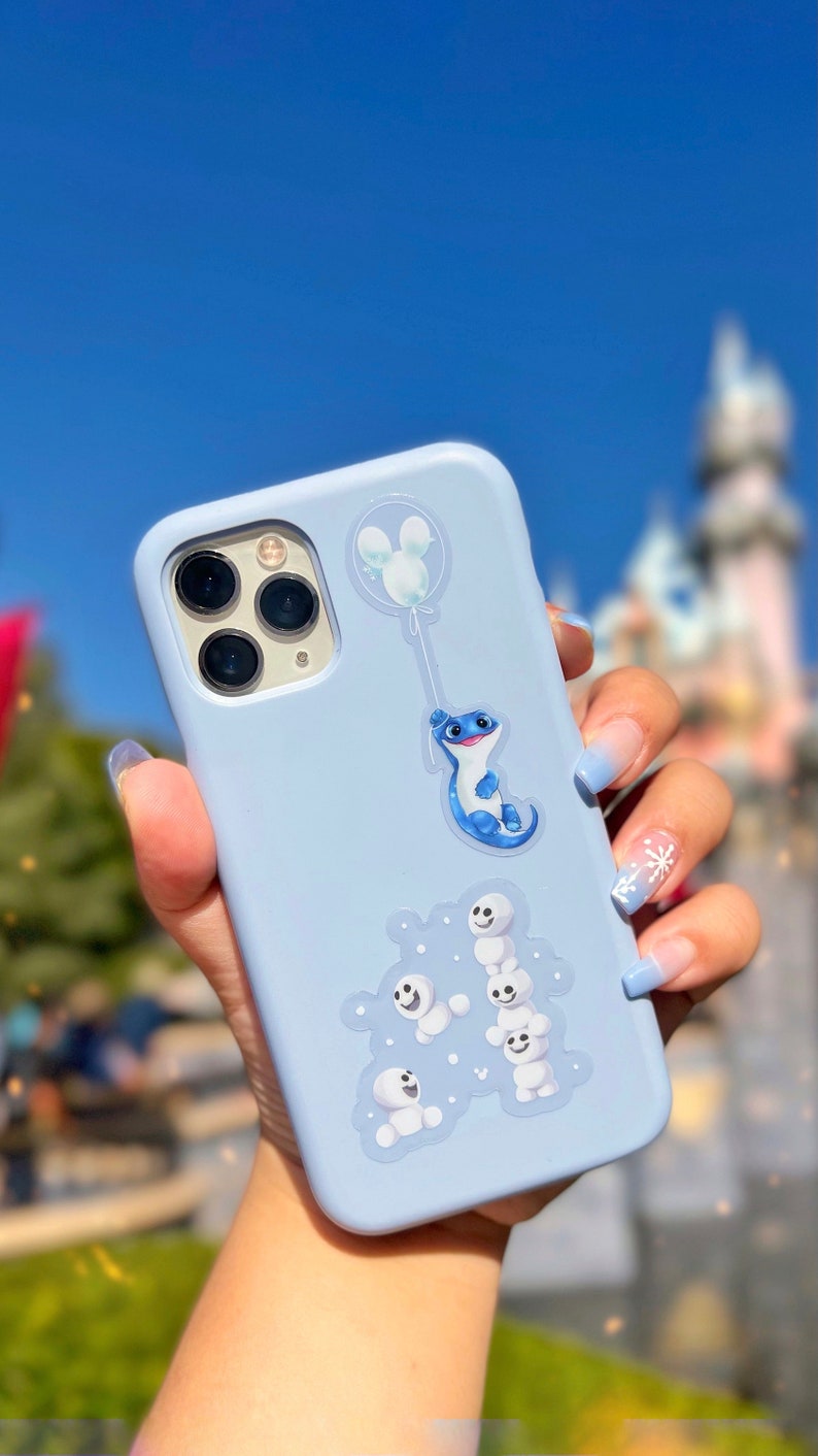 Adesivo trasparente Bruni Mickey Balloon Frozen Elsa Spirit / Decalcomania per custodia del telefono Disney, bottiglia d'acqua, decalcomania per laptop, regalo per lei immagine 3
