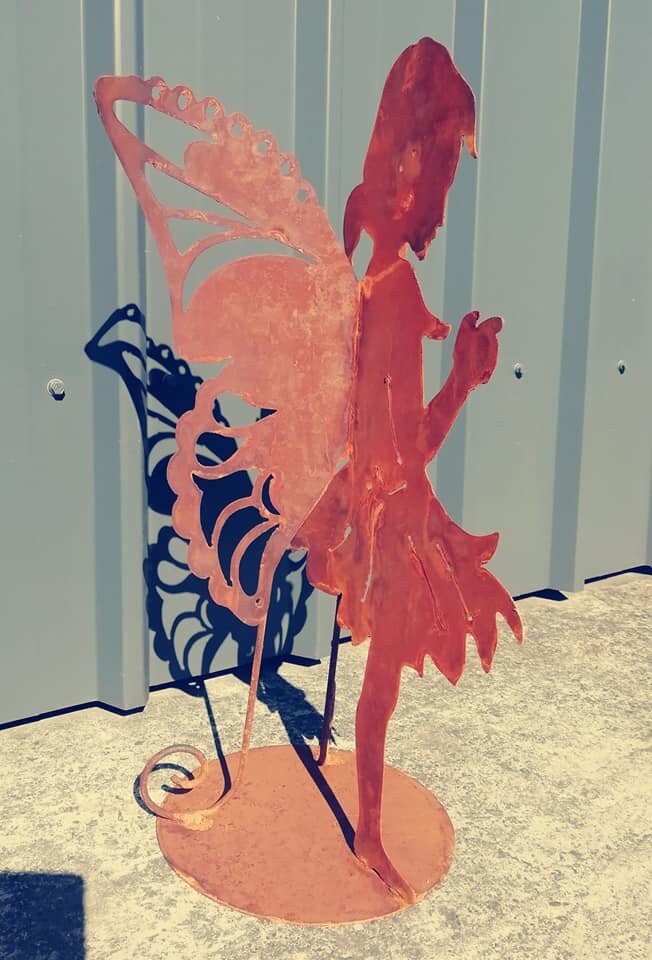 Fée en Fer Rouillé