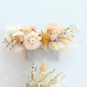 Blush Flowers Hair Comb / Natural Bridal Hair Accessory / Dry Flowers Silver comb / Bridal Hair comb / White Ivory orange tones