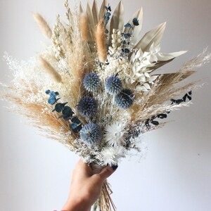 Dusty Blue White Flowers arrangement / Large Pampas Grass Palm spear bouquet / Blue Globe thistle Dusty Blue Eucalyptus Bridal Bouquet image 6