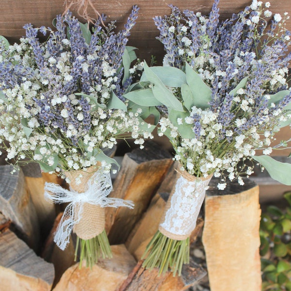 Bouquet de la mariée Lavande / Bouquet de la mariée Bleu violet / Bouquet de bébé avec des feuilles d'eucalyptus et de la verdure