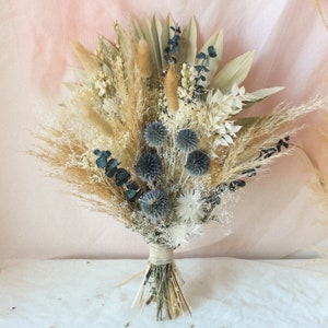 Dusty Blue White Flowers arrangement / Large Pampas Grass Palm spear bouquet / Blue Globe thistle Dusty Blue Eucalyptus Bridal Bouquet image 3