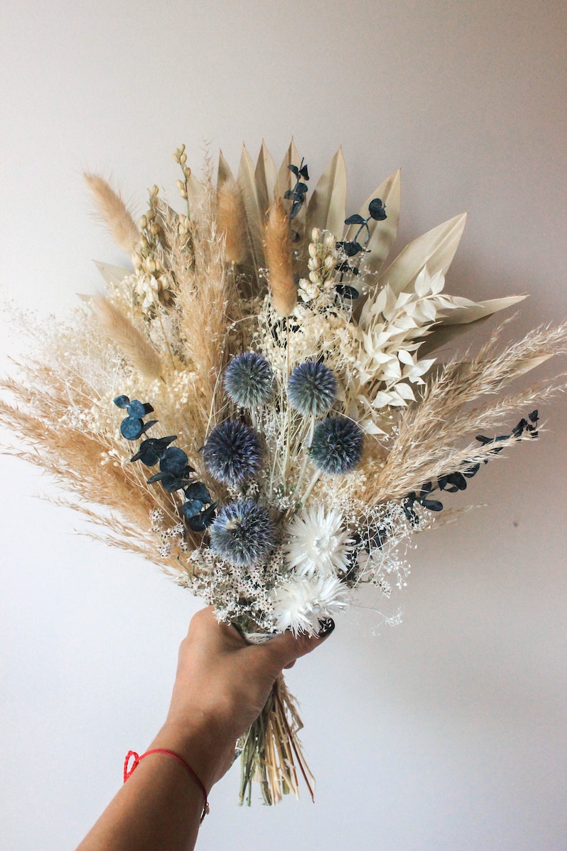 Dusty Blue White Flowers arrangement / Large Pampas Grass Palm spear bouquet / Blue Globe thistle Dusty Blue Eucalyptus Bridal Bouquet image 4