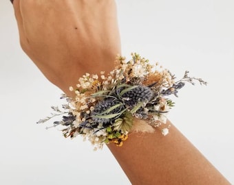 Dried Thistle Wrist Corsages / Floral Corsage Bracelet / Dried flowers Wedding Accessory / Handmade Bridesmaid Wrist Corsages