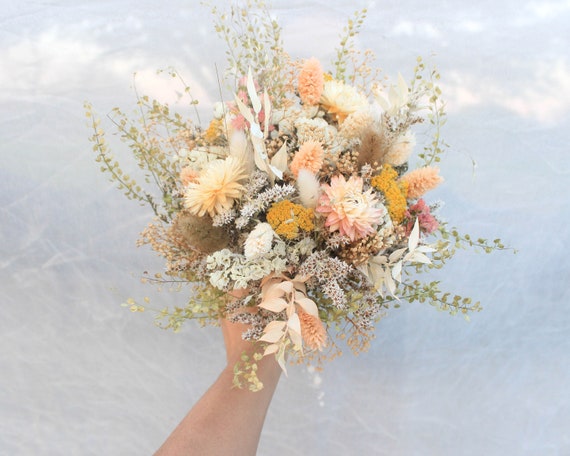 Pink Dream Peach Dried Flowers Bouquet / Preserved Daisy Rose Flowers  Bouquet / Wedding Bridal Bouquet / Preserved Silver Grey Herbs Natural 