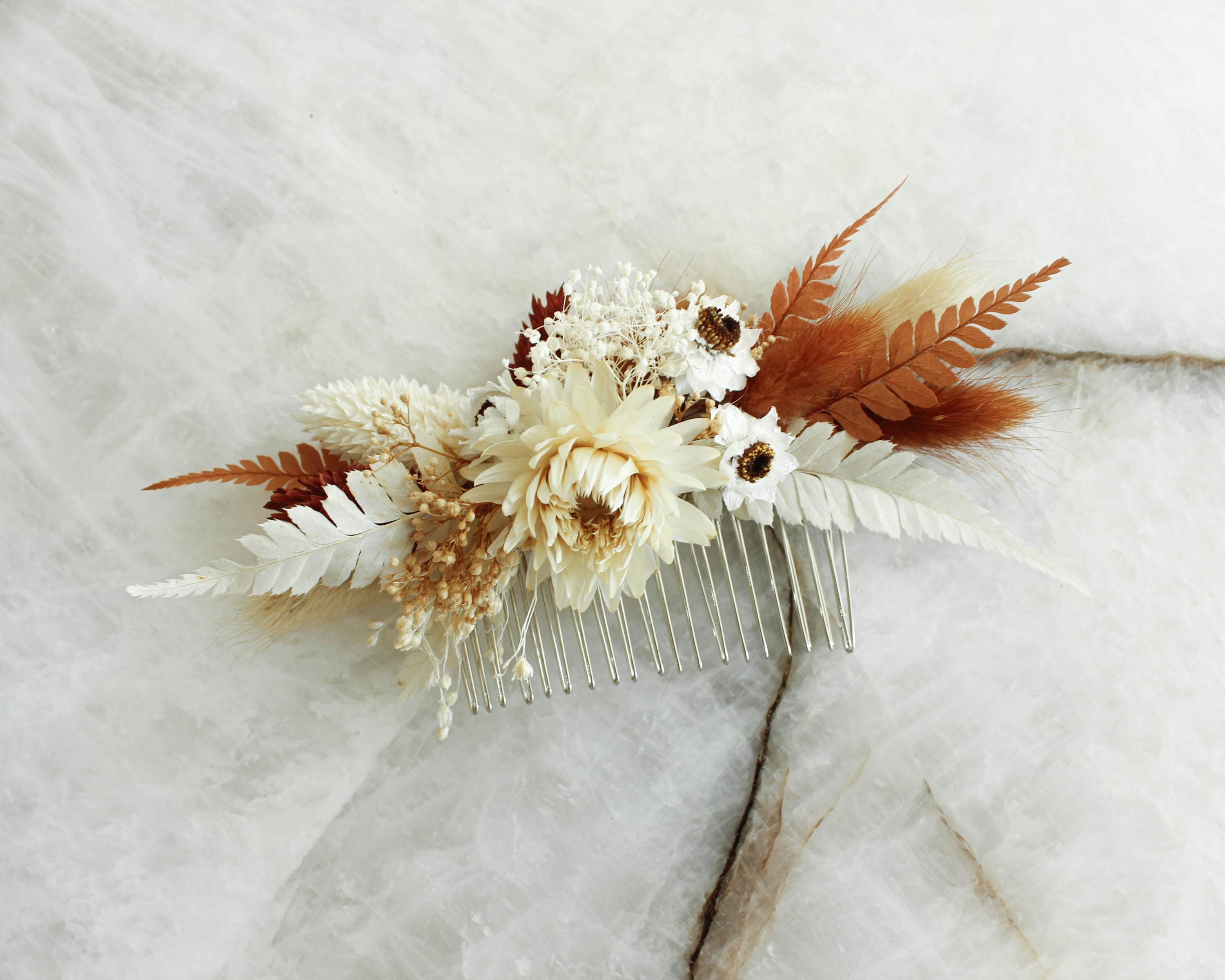 Neutral Rust Cream Hair Comb / Dried Flowers Headpiece with fern leaves and daisy flowers / White Babies breath flowers