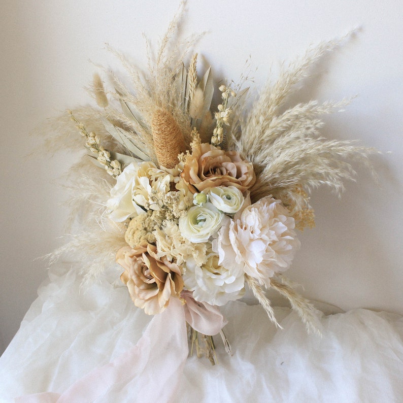 Dusty Rose Pampas Grass bouquet / Large Palm Spear bouquet / Natural Toffee wedding/ Muted earthy tones / Forever Bridal bouquet image 3