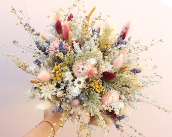 Rêve de pêche et bouquet de fleurs sauvages de lavande / Bouquet printemps-été pour mariage / Bouquet neutre avec des tons pastel