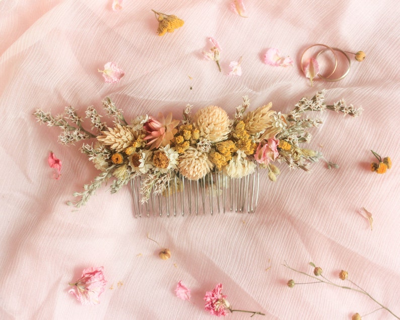 Wild flowers Hair comb / Dry flowers comb / Natural blush comb with yellow-orange flowers accent / Brides Hair Accessories image 2