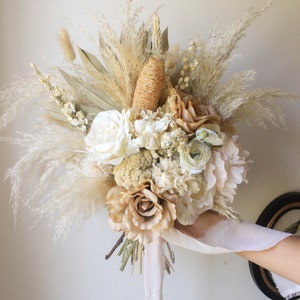 Dusty Rose Pampas Grass bouquet / Large Palm Spear bouquet / Natural Toffee wedding/ Muted earthy tones / Forever Bridal bouquet image 4