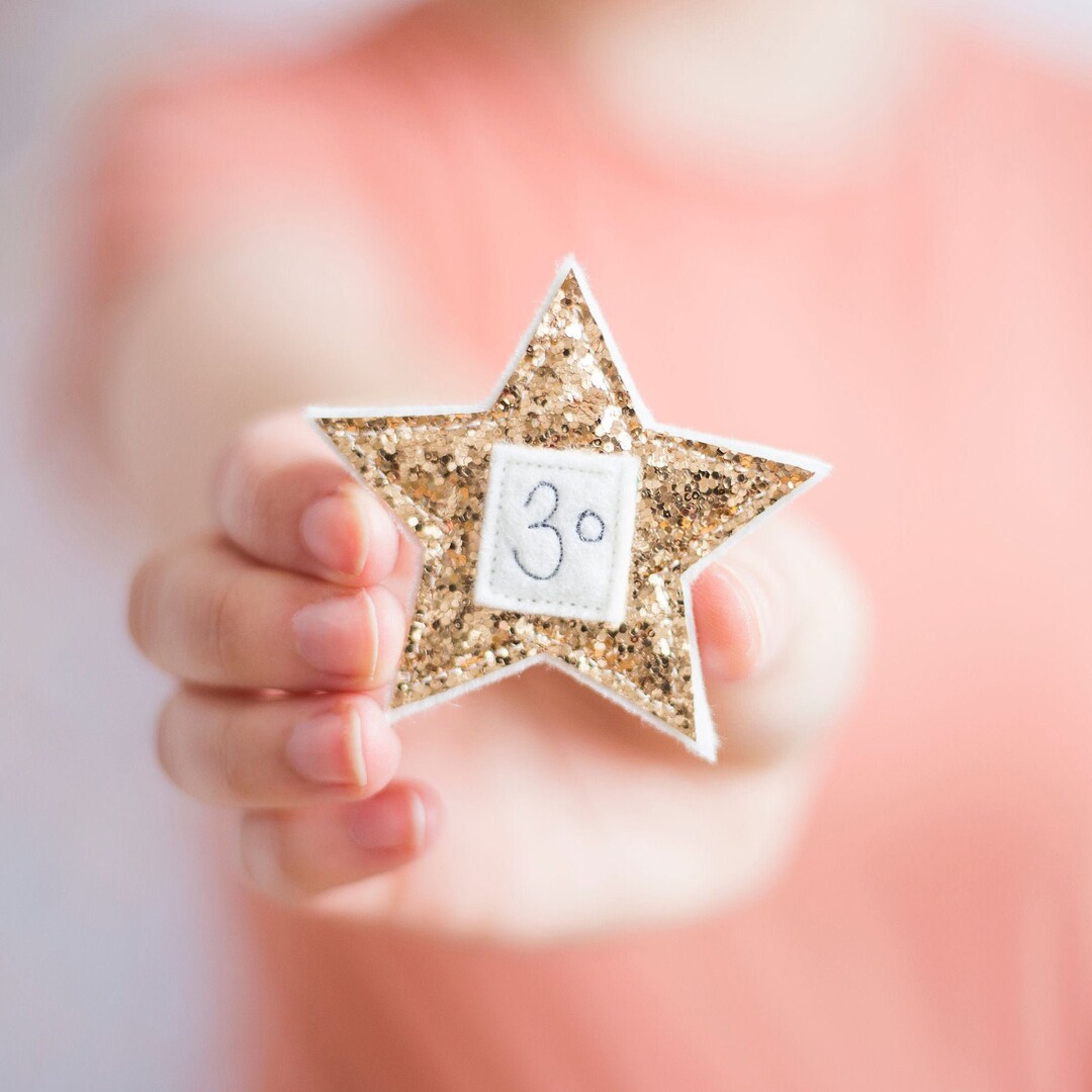 Sparkly Personalised Birthday Age Badges - Etsy UK