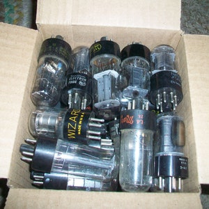 3 LBS Octal Vacuum Tubes For Steampunk or Art Projects about 40 tubes