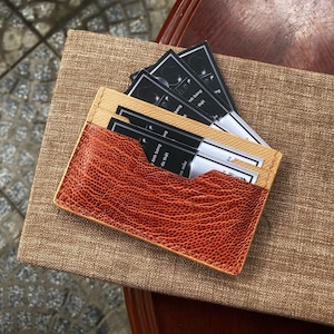 Titular de la tarjeta de cuero coñac / cartera del titular de la tarjeta pequeña / cartera de la tarjeta minimalista / titular de la tarjeta delgada / cartera para las tarjetas / titular de la tarjeta para los hombres