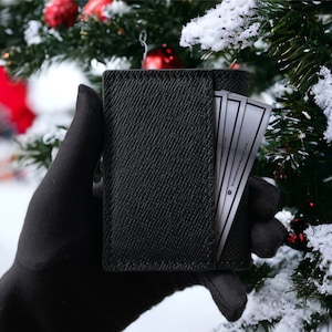 Geschenk für ihn Schwarzes Rindsleder Bifold Kartenetui / Personalisierte Minimalistische Geldbörse / Schlanke Kartenetui / Schwarzer Kartenhalter