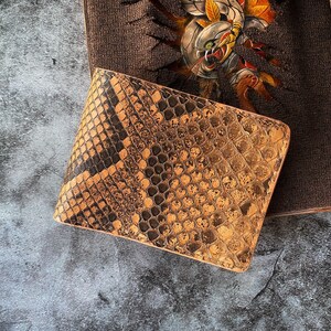 Cartera de hombre de piel de pitón marrón, cartera de cuero para hombre, cartera para hombre con dos pliegues, la mejor cartera para hombre, cartera para hombre personalizada