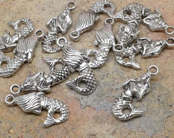 10 charms siren, silver, beach sea ocean