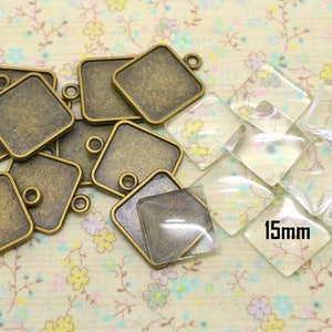 10 square pendants, support base, top, metal bronze tone, with cabochon curved glass, square 15 mm image 1