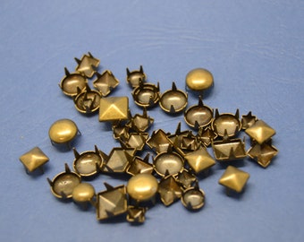 40 rivets ou clous, à griffe, métal bronze