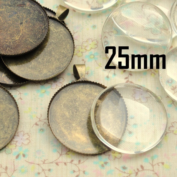 10 pendentifs, set base support, plateau, en métal ton bronze, avec cabochon en verre, rond plat 25mm