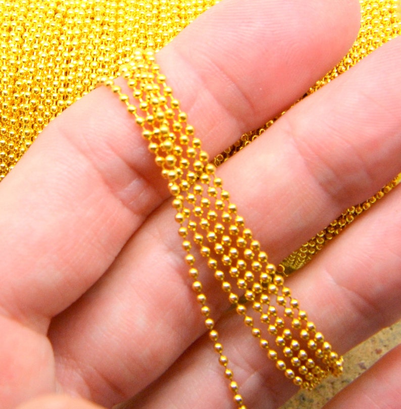 chain by the meter, ball mesh, in gold plated metal, diameter 1.5mm image 2