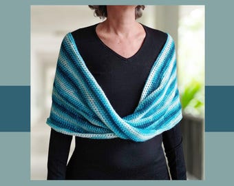 Handgefertigtes gehäkeltes Schultertuch – Wollmischung Mobius Twist Infinity-Schal – Wintergeschenk für Sie