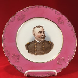Earthenware Cabinet Plate Admiral George Dewey, hero of the Battle of Manila Bay in the Spanish-American War of 1898