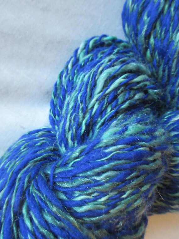 Dots - Super Soft Hand Spun Yarn - check the components in description!!!