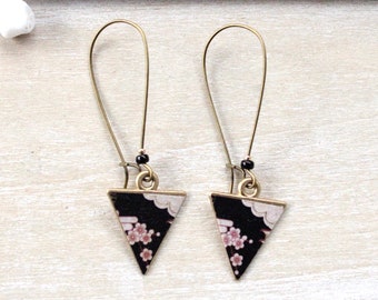 Cherry blossom earrings triangles or rounds Model cherry blossom pink black gold bronze Sakura