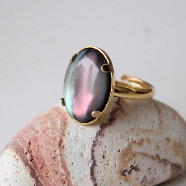 Bague perle ovale irisée résine anneau réglable plaqué or ou argent micronisé inoxydable taille unique