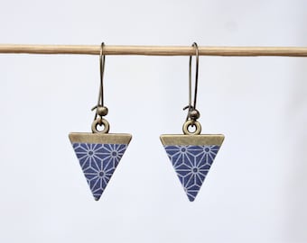 Boucles d'oreilles japandi triangles bronze motifs japonais asanoha  bleu marine  ou vagues turquoise Modèle Wagashi