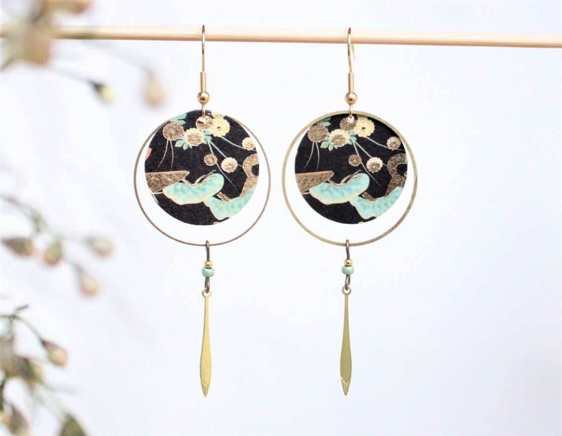 Boucles D'oreilles Plaque Vert Céladon - Décor Floral Années 1970 - Occasion Vintage