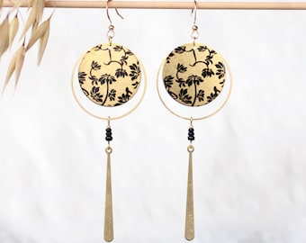 Long Japanese floral earrings in black and gold, featuring cherry blossom (SAKURA) or stainless steel lace, perfect as a Mother's Day gift.